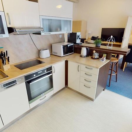 Apartments Kroměříž エクステリア 写真