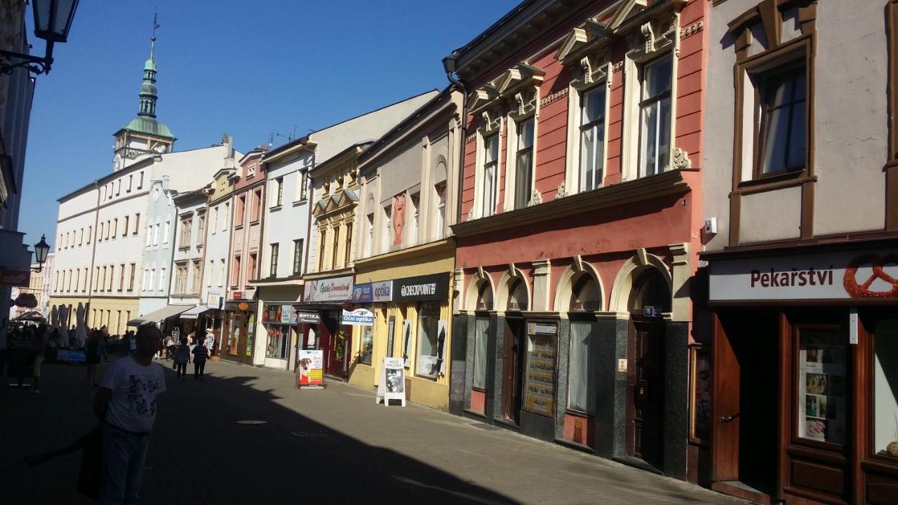 Apartments Kroměříž エクステリア 写真