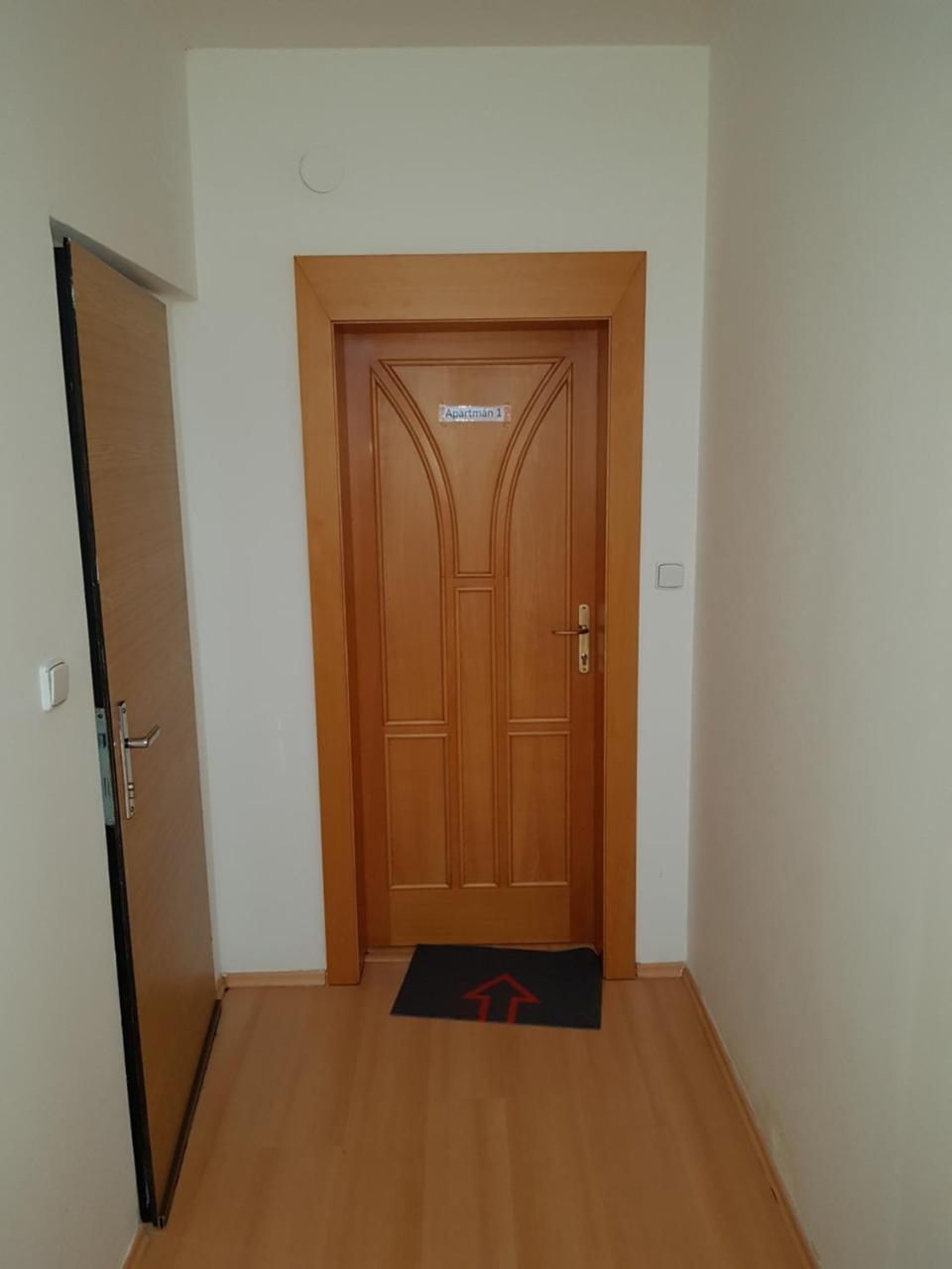 Apartments Kroměříž エクステリア 写真
